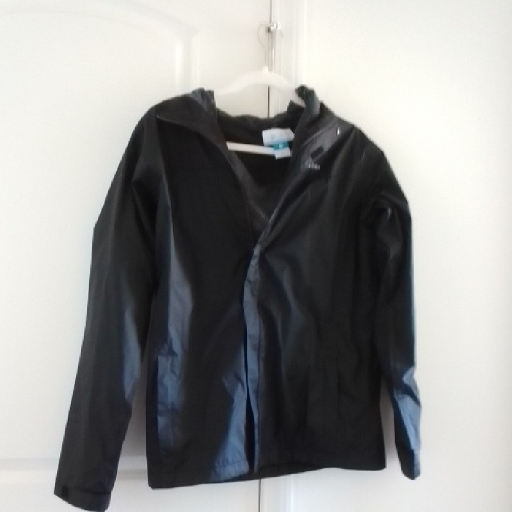 women's windbreaker by Columbia